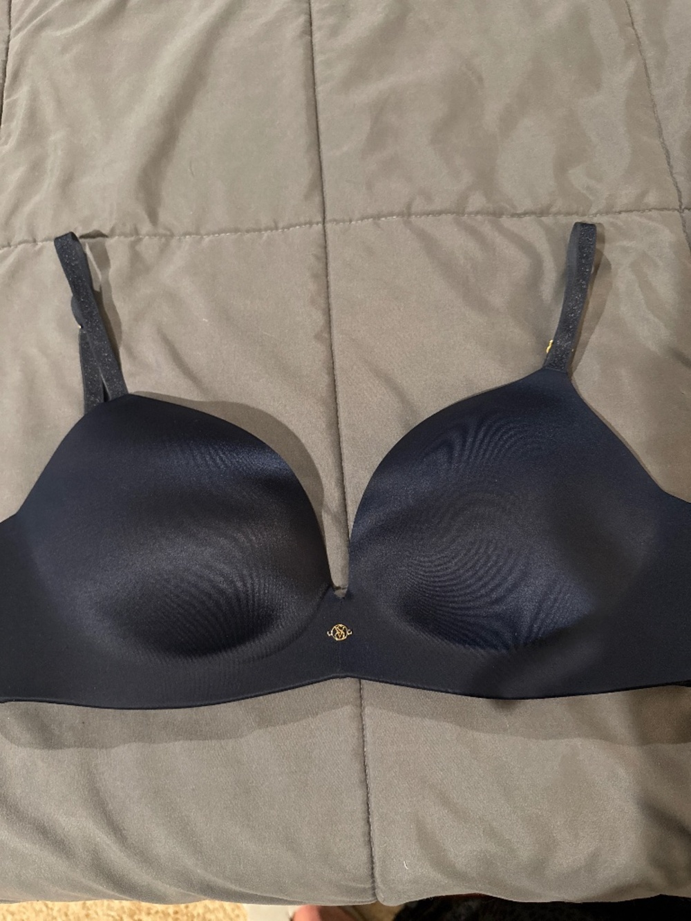 34 DD VS BRA